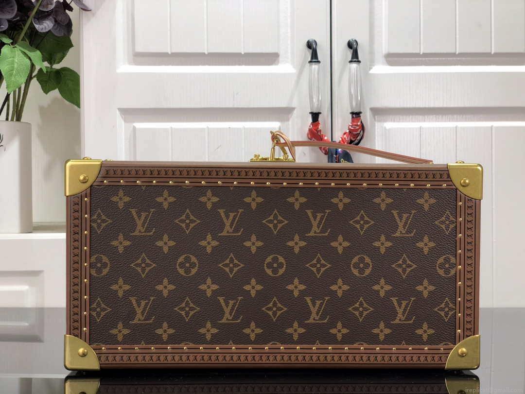 Louis Vuitton LV M20209 Coffret Accessoires Monogram Red