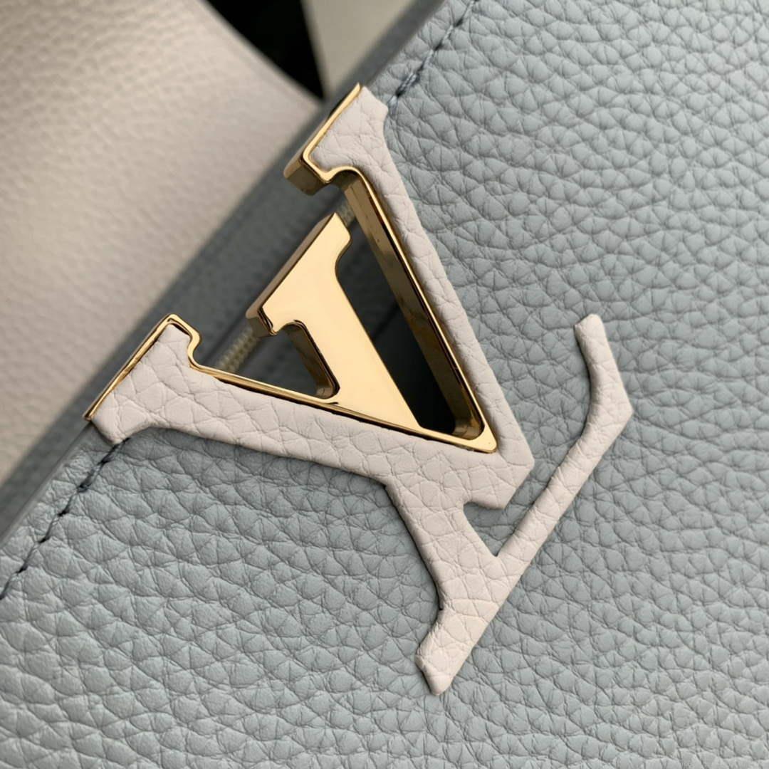 LV M21296 Louis Vuitton Capucines MM Bag Steeple Gray / Greige