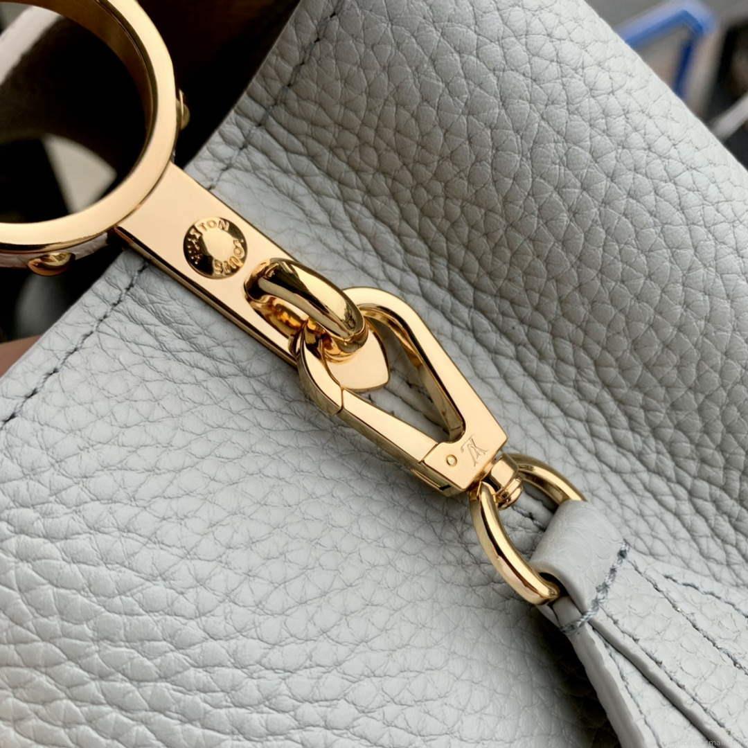 LV M21296 Louis Vuitton Capucines MM Bag Steeple Gray / Greige