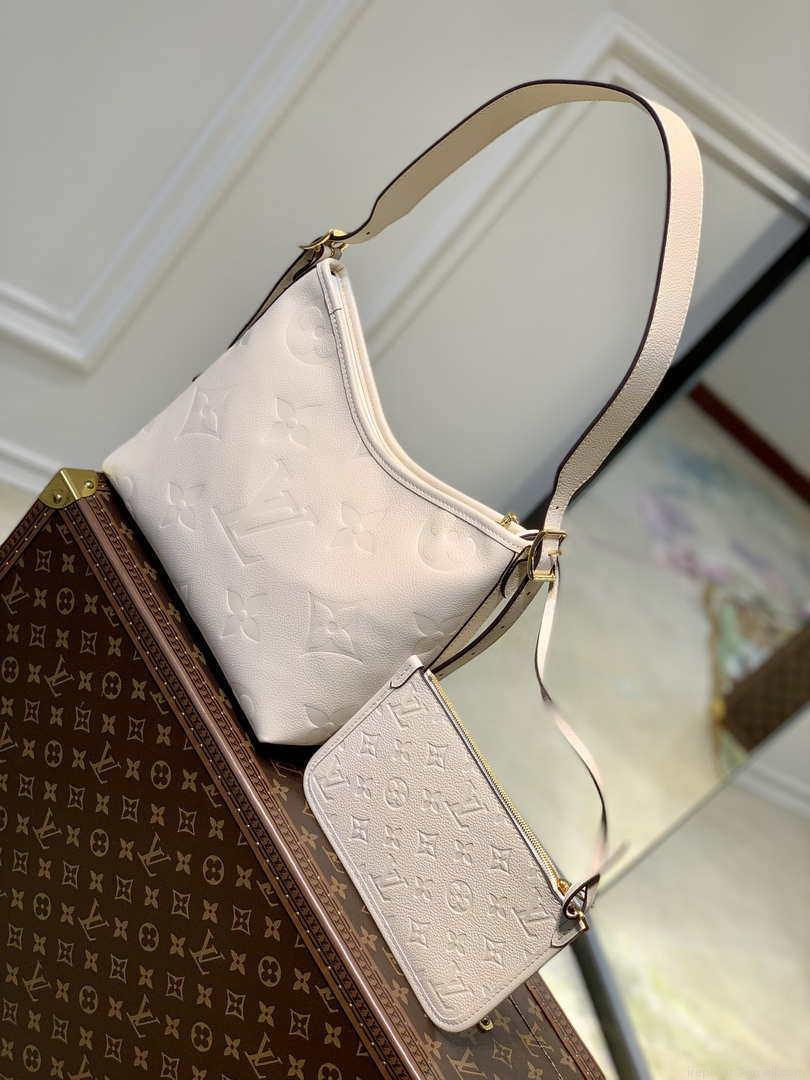 Louis Vuitton M46293 LV Carryall PM monogram Crème Biege