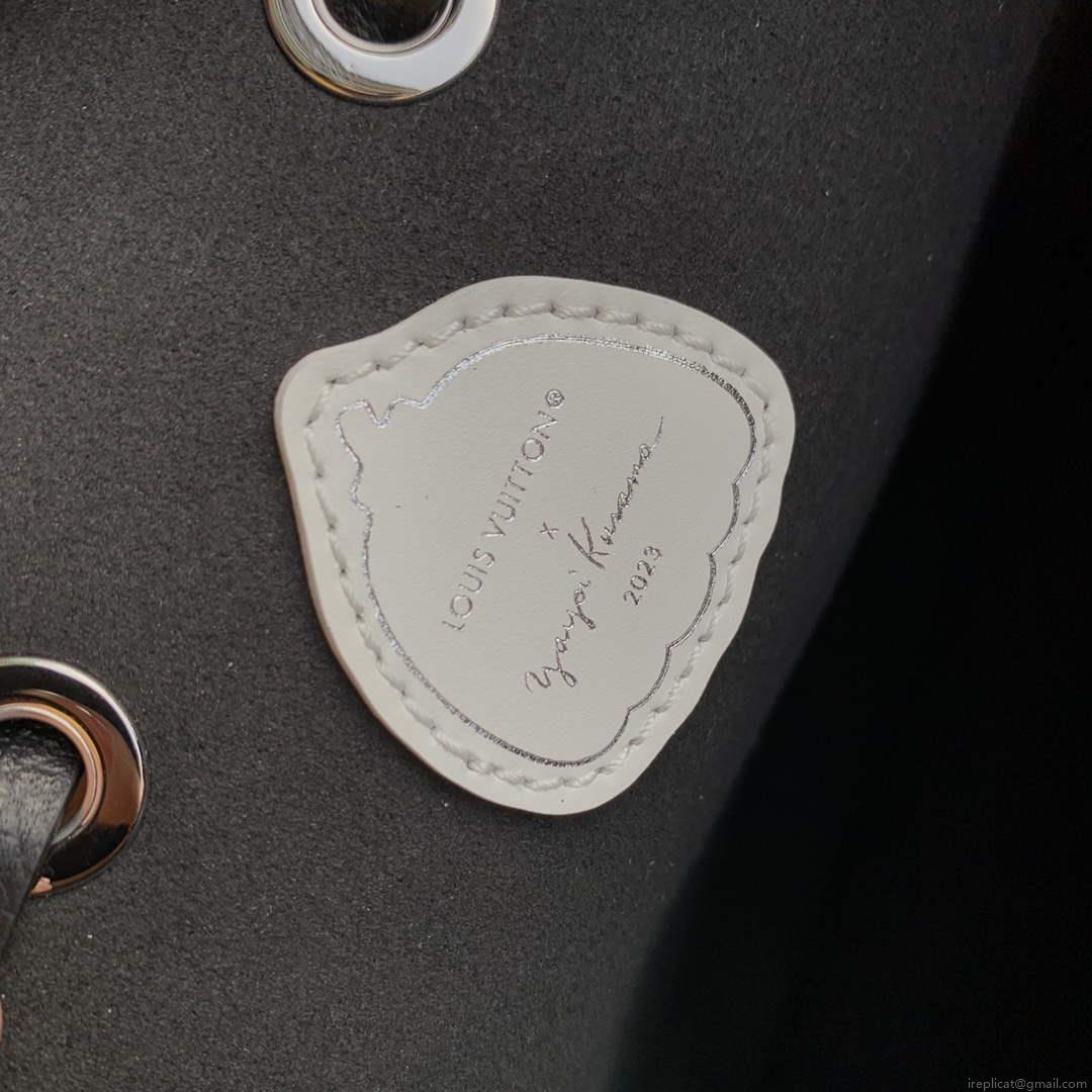 LV M21753 Louis Vuitton LV x YK Néonoé MM Bag Black White