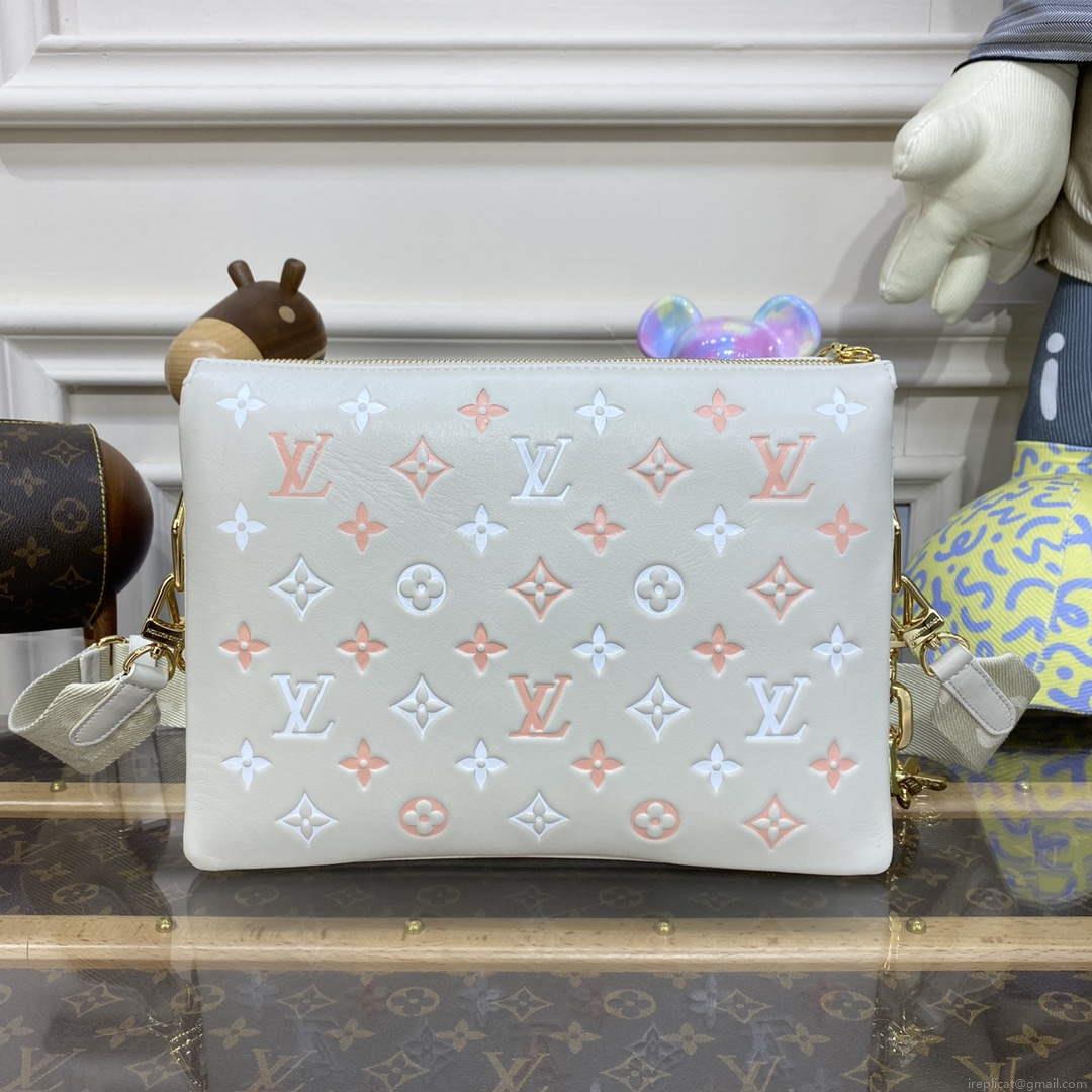 LV M22398 Louis Vuitton Coussin PM Handbag Crème Beige