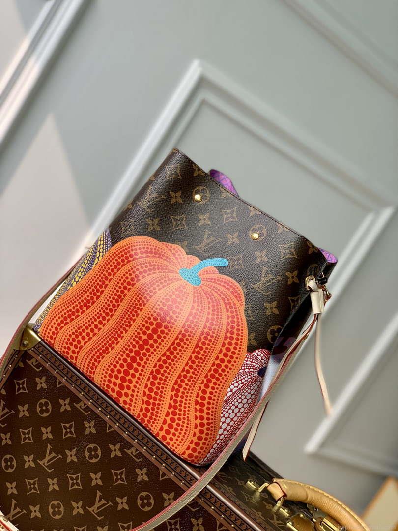 Louis Vuitton M46473 LV x YK Néonoé MM Bag Monogram