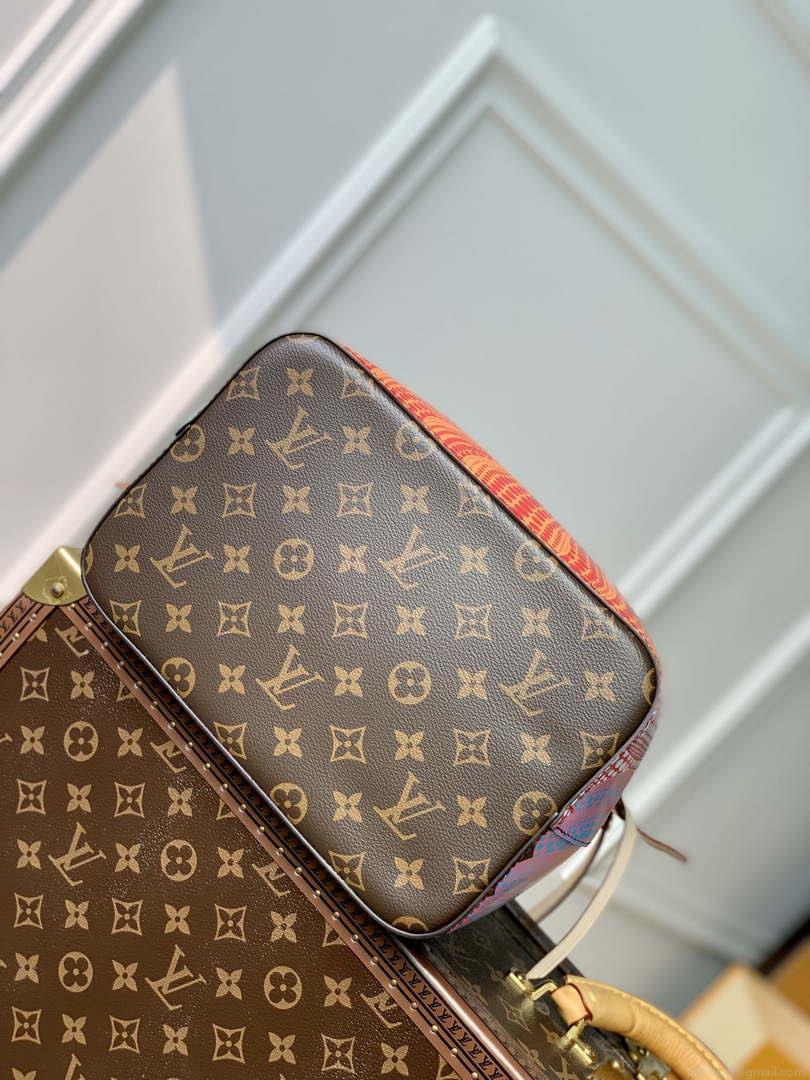 Louis Vuitton M46473 LV x YK Néonoé MM Bag Monogram