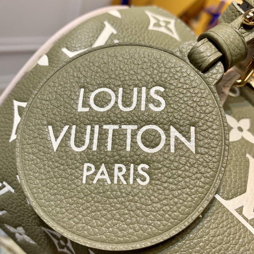 LV M46118 Louis Vuitton Speedy Bandoulière 20 Bag