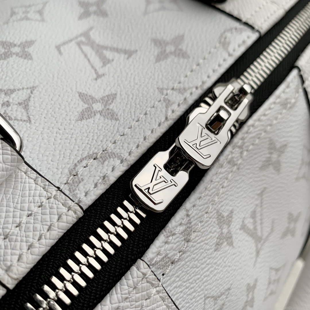LV M30885 Louis Vuitton Keepall Bandoulière 50 Bag Optic White