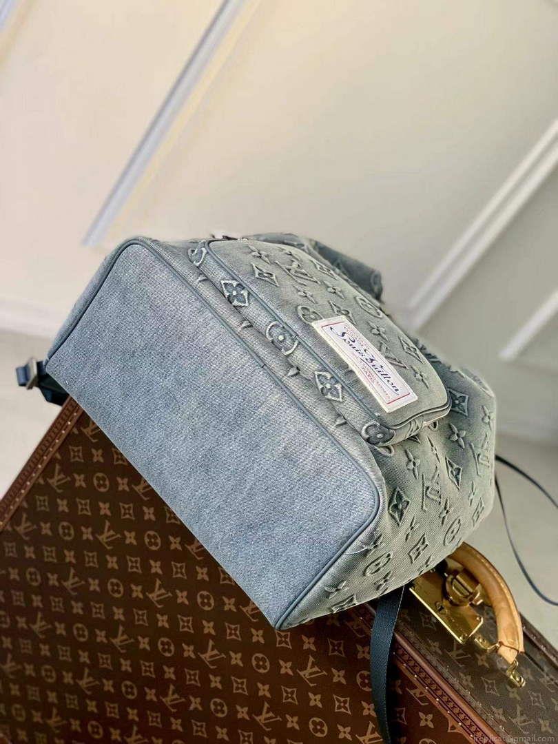 LV M22534 Louis Vuitton Montsouris Backpack