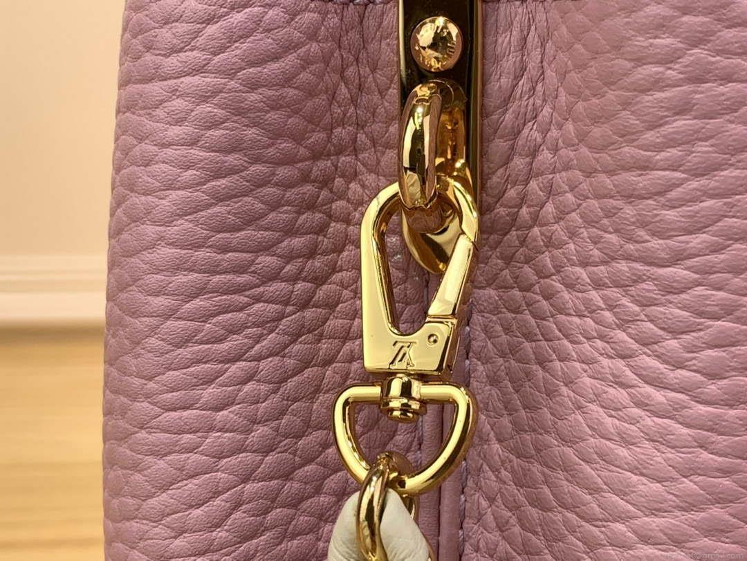LV M22122 Louis Vuitton Capucines Mini Handbag Pink
