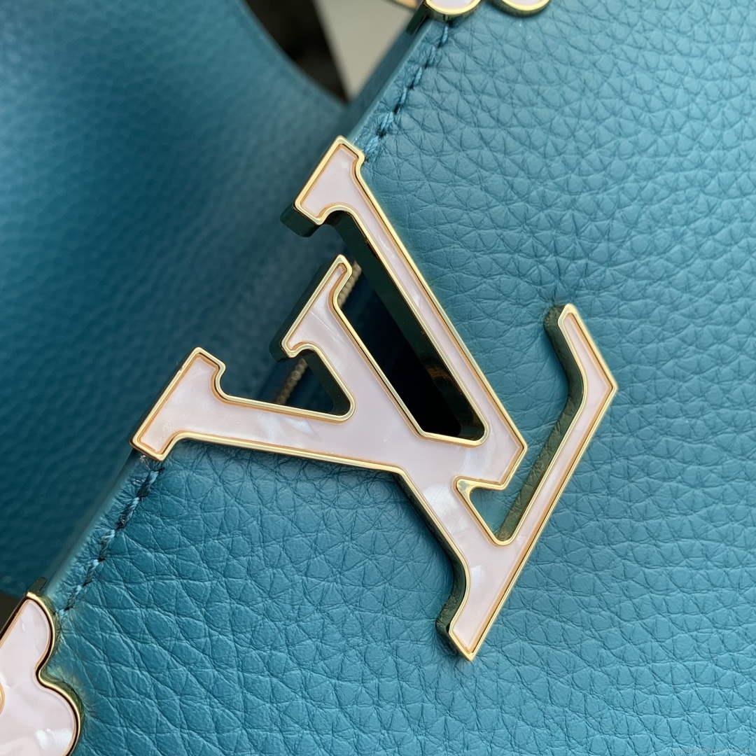 Louis Vuitton LV M23766 Capucines Mini Handbag Green