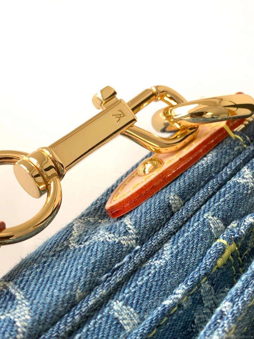 LV M82948 Louis Vuitton Fairfax Pochette Monogram Denim