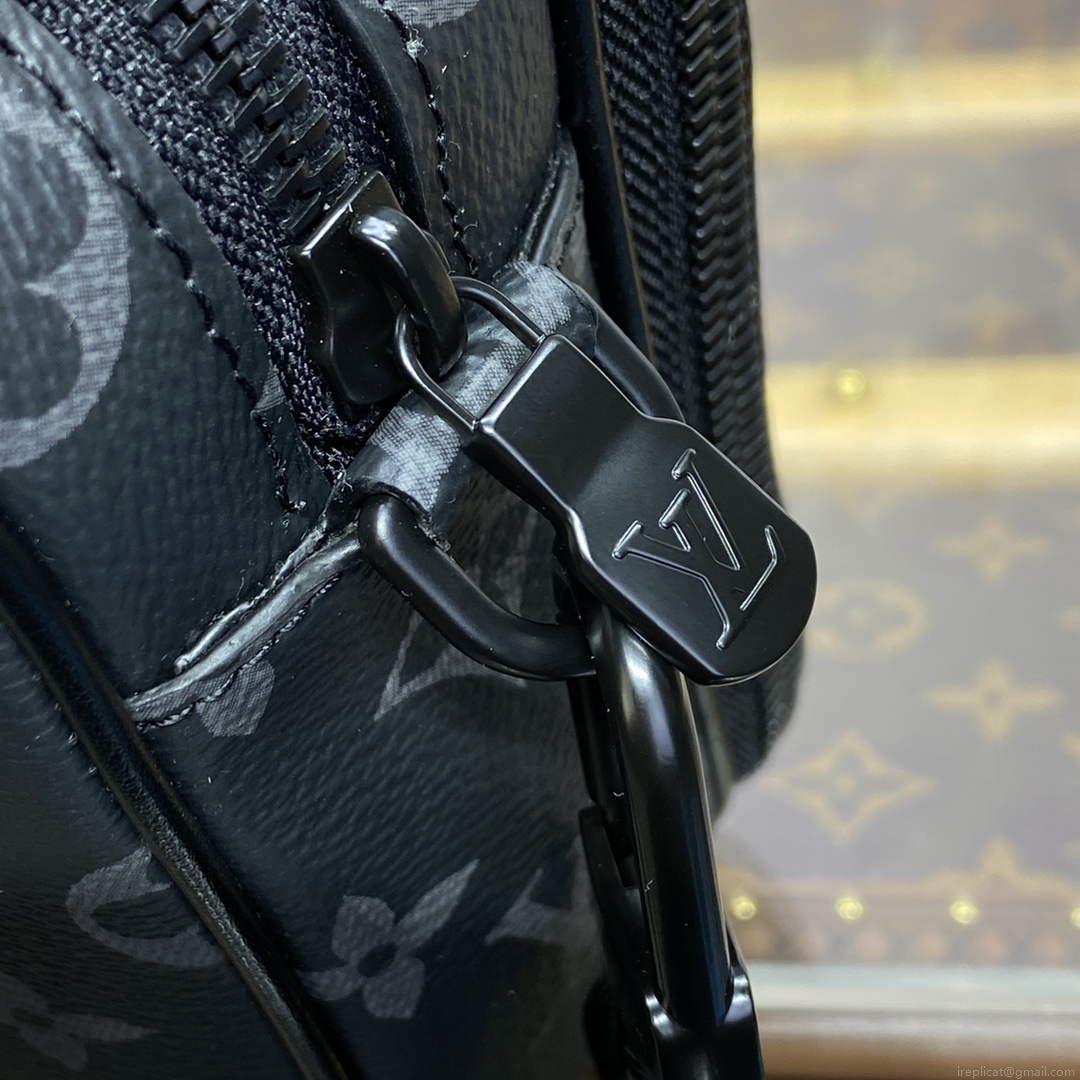 LV M46955 Louis Vuitton Alpha Messenger Bag Black