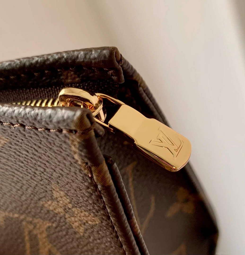 LV M47195 Louis Vuitton Trio Toilet Pouch Bag