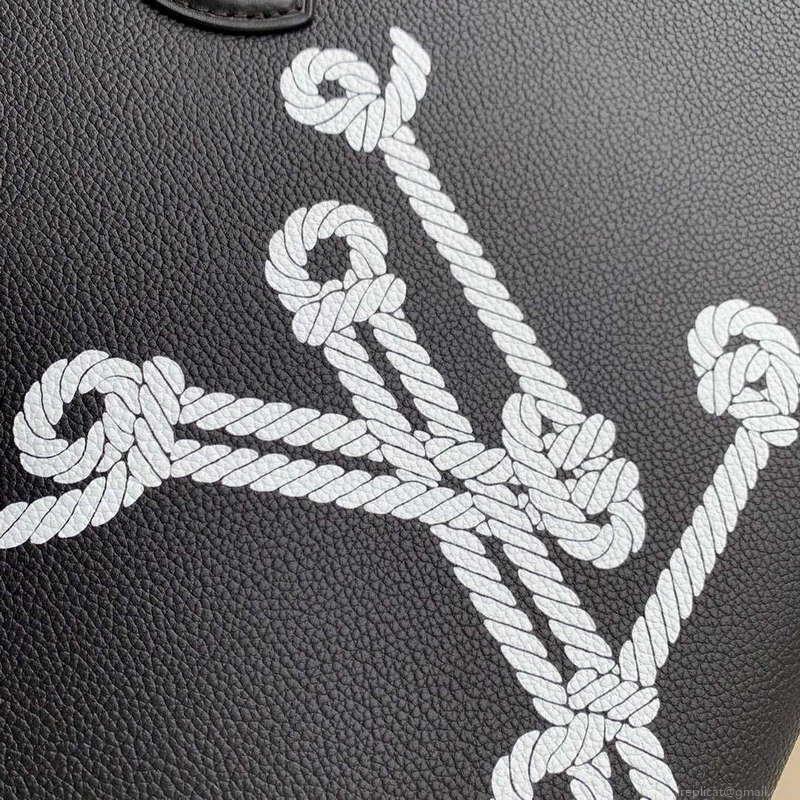 LV M24834 Louis Vuitton OnTheGo MM Bag Black