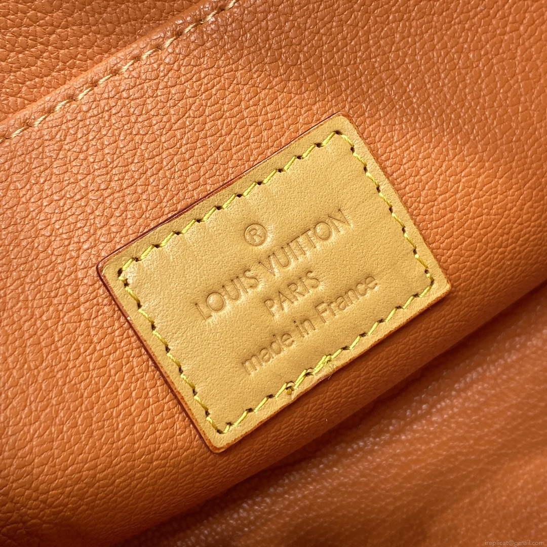 LV M11239 Louis Vuitton Pochette Cosmétique PM Bag Coral