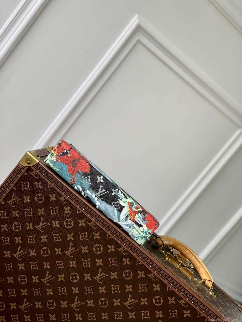 LV M83465 Louis Vuitton Pochette Voyage Nano City Bag Green