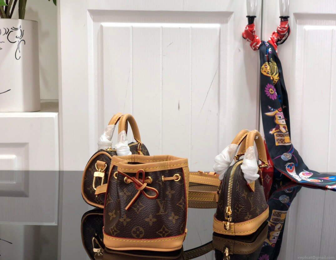 LV M81081 Louis Vuitton Trio Mini Icones Monogram Bag