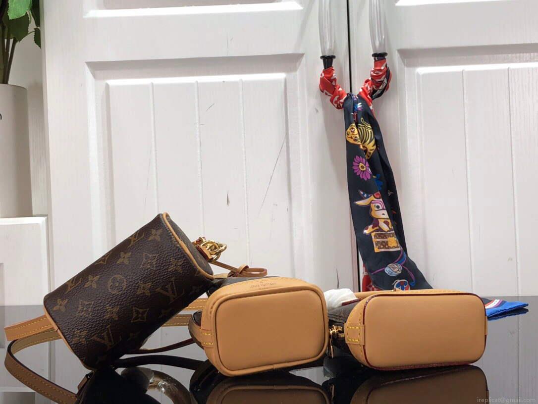LV M81081 Louis Vuitton Trio Mini Icones Monogram Bag