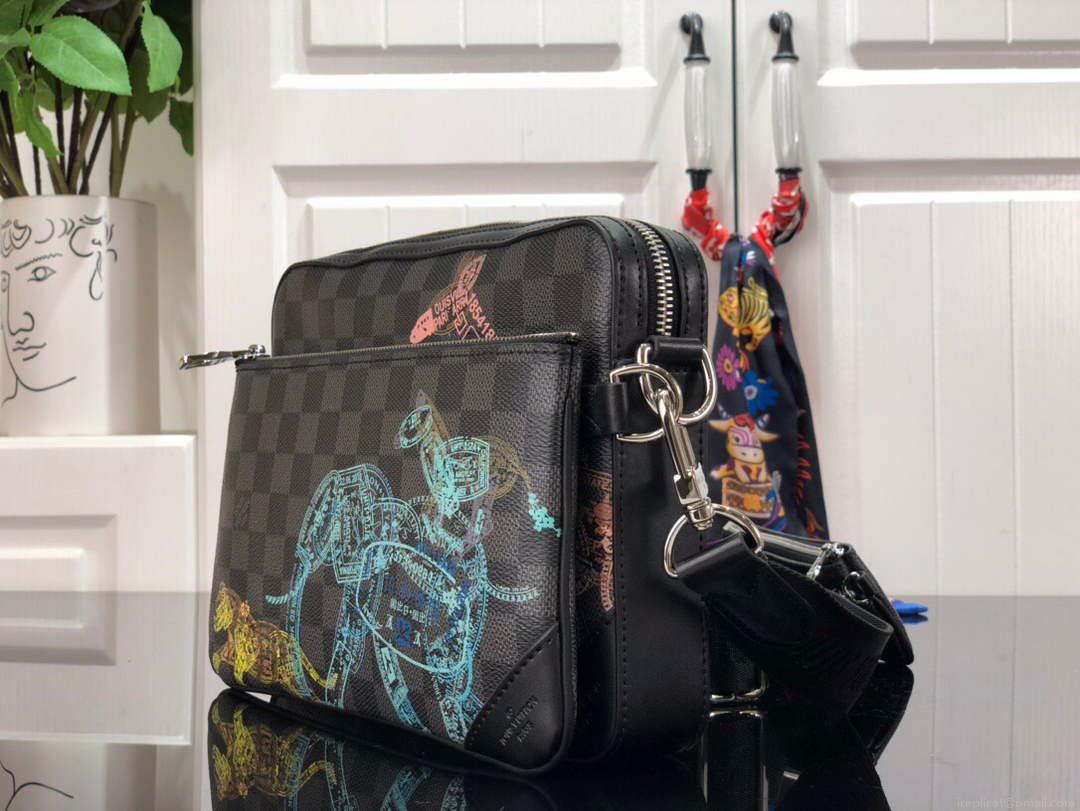 LV N58040 Louis Vuitton Trio Messenger Bag Black