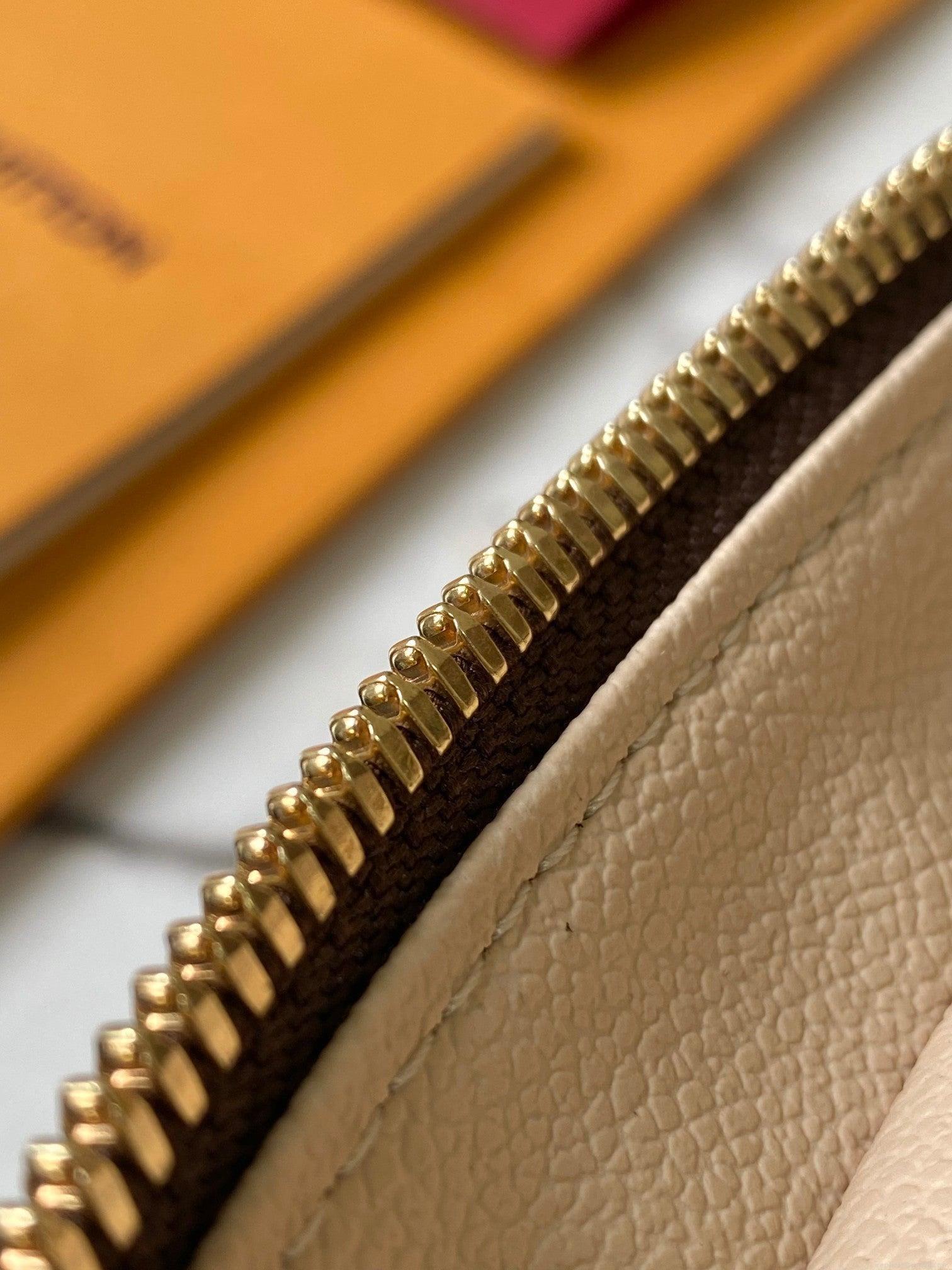 Louis Vuitton LV M44495 Nice Mini Vanity Case Monogram canvas Beige