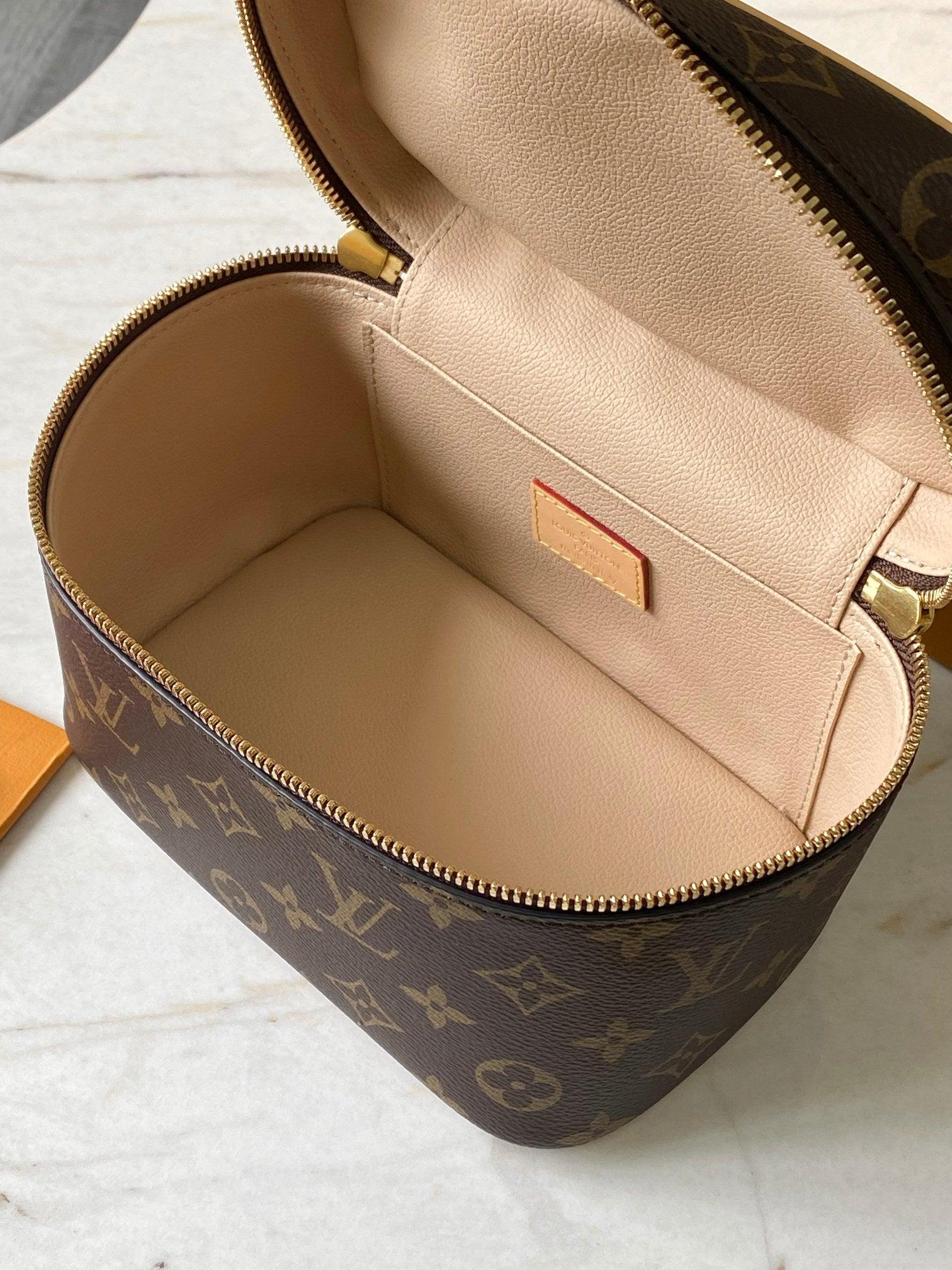 Louis Vuitton LV M44495 Nice Mini Vanity Case Monogram canvas Beige