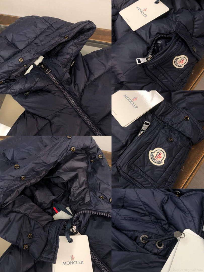 Moncler Short Classic Down Jacket M68740