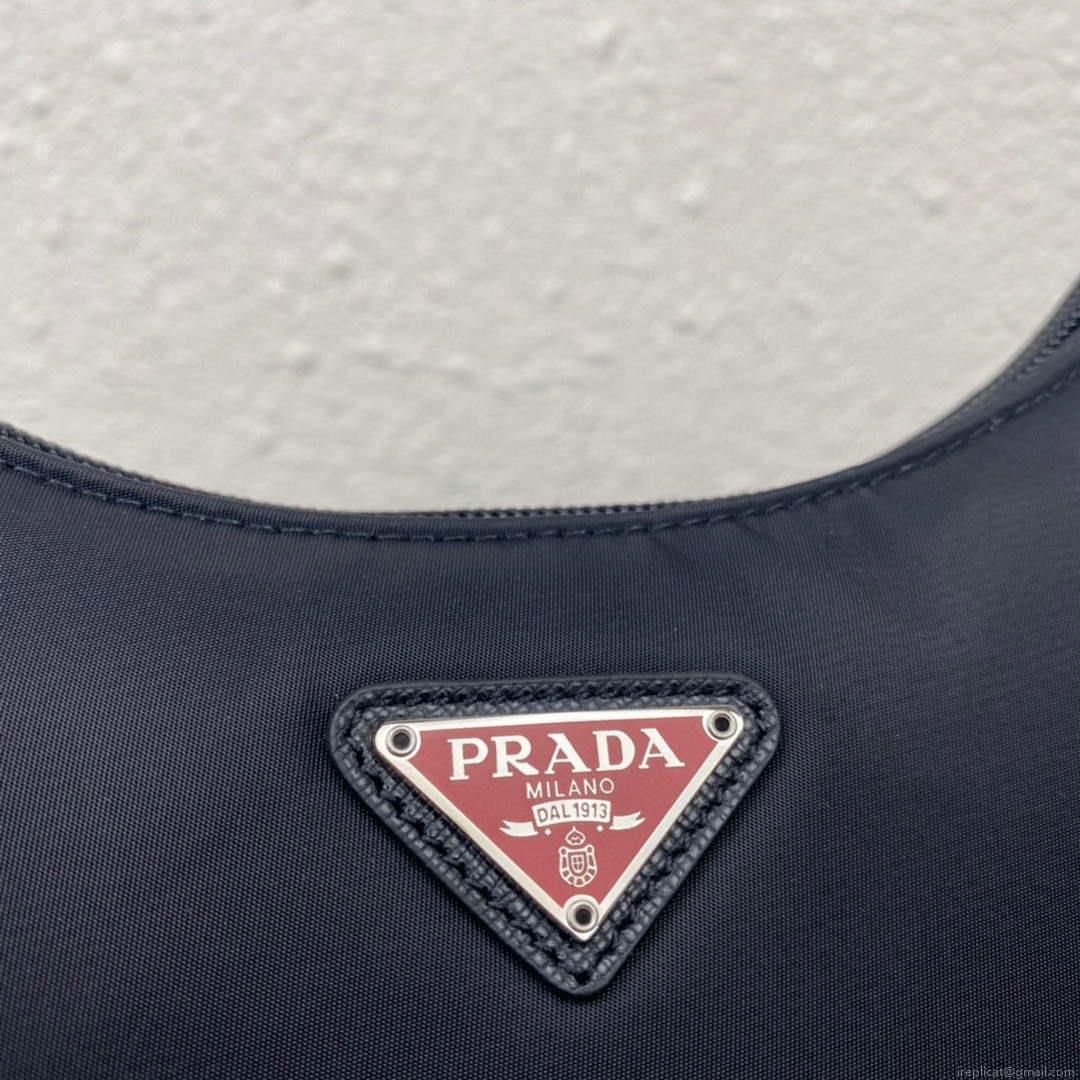 Prada 1NE515 Re-Nylon Re-Edition 2000 mini-bag black red