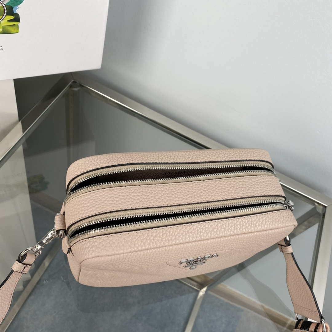 Prada Leather bag with shoulder strap 1BH082 Pink