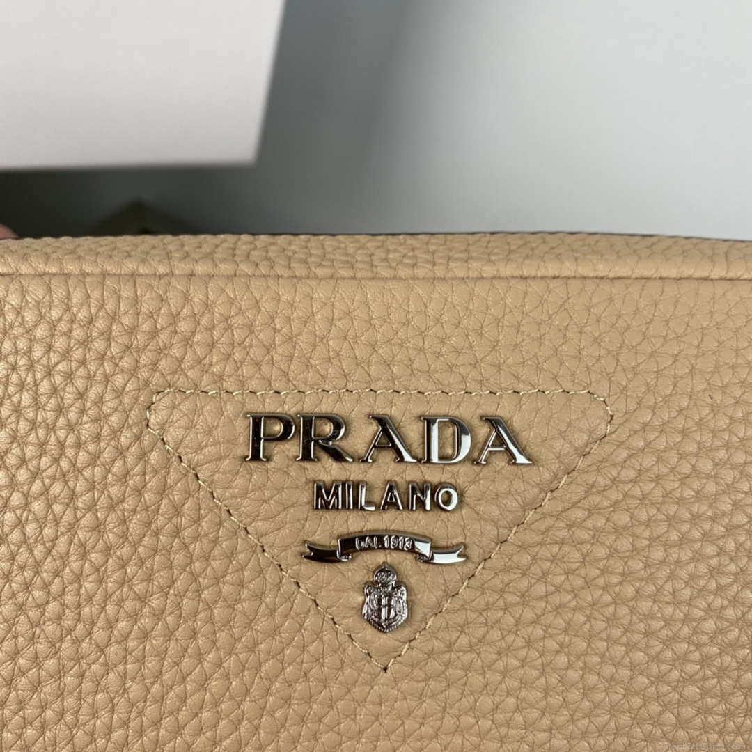 Prada Leather bag with shoulder strap 1BH082 Apricot