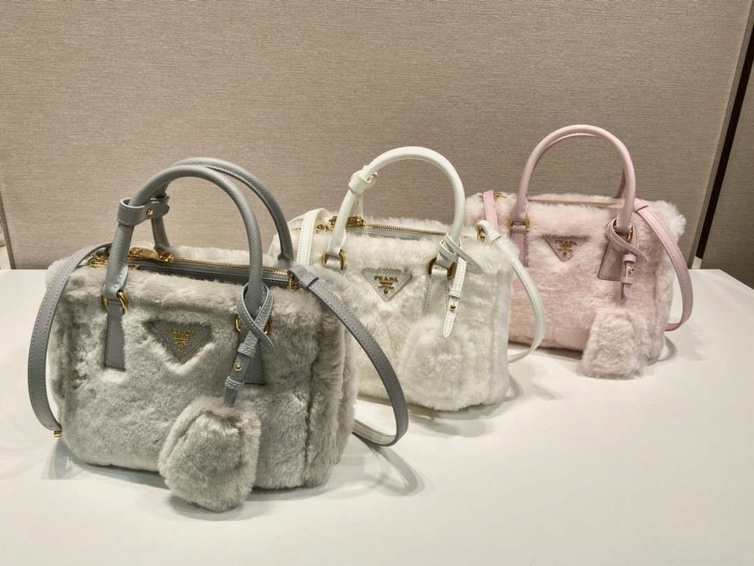 Prada 1BA906 Galleria Triangle Logo Mini Bag White Ladies Sheepskin