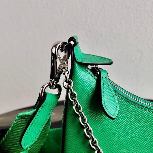Prada 1BH204 Prada Re-Edition 2005 Saffiano leather Bag in Green
