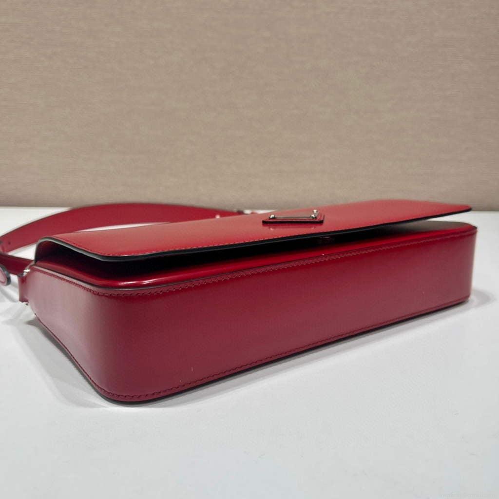 Prada 1BD323 Brushed leather Prada Femme bag Red