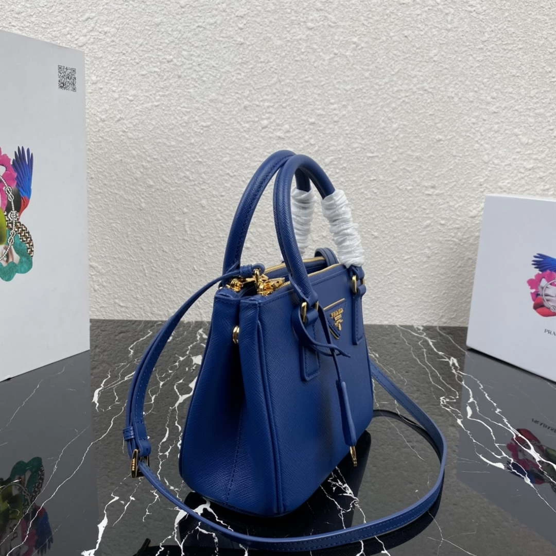 Prada 1BA906 Prada Galleria Saffiano leather mini-bag Light Blue