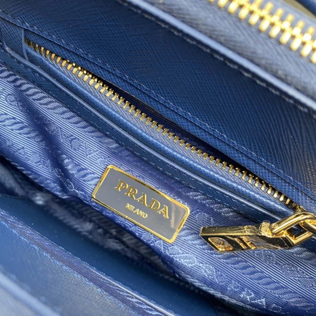 Prada 1BA906 Prada Galleria Saffiano leather mini-bag Light Blue