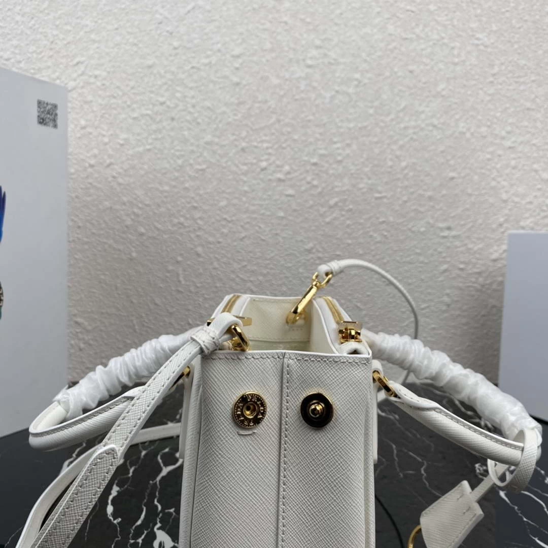 Prada 1BA906 Prada Galleria Saffiano leather mini-bag White