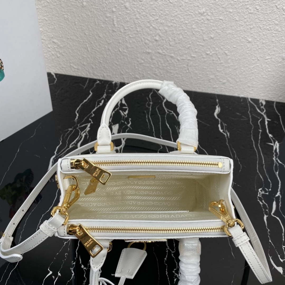 Prada 1BA906 Prada Galleria Saffiano leather mini-bag White