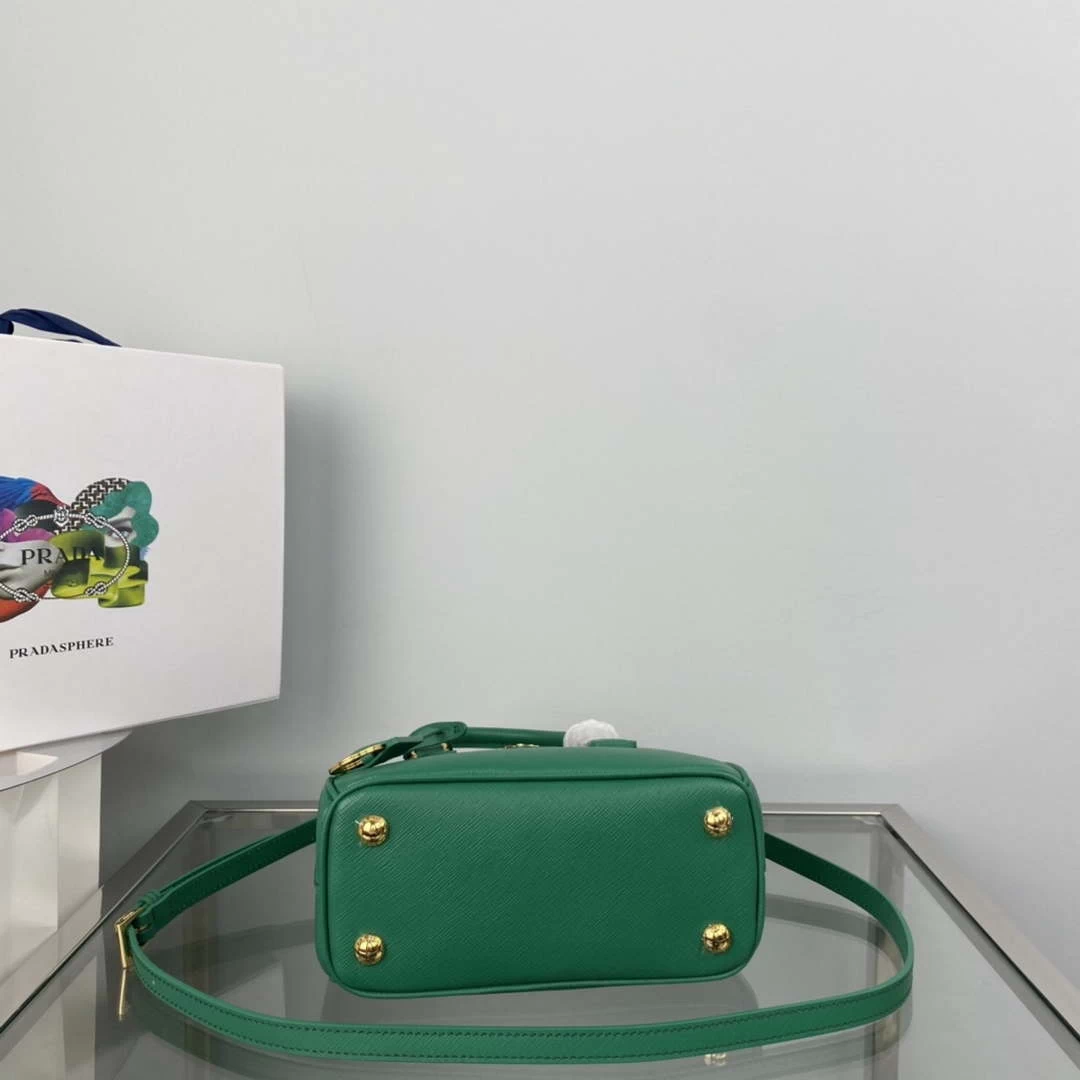 Prada 1BA906 Prada Galleria Saffiano leather mini-bag Green