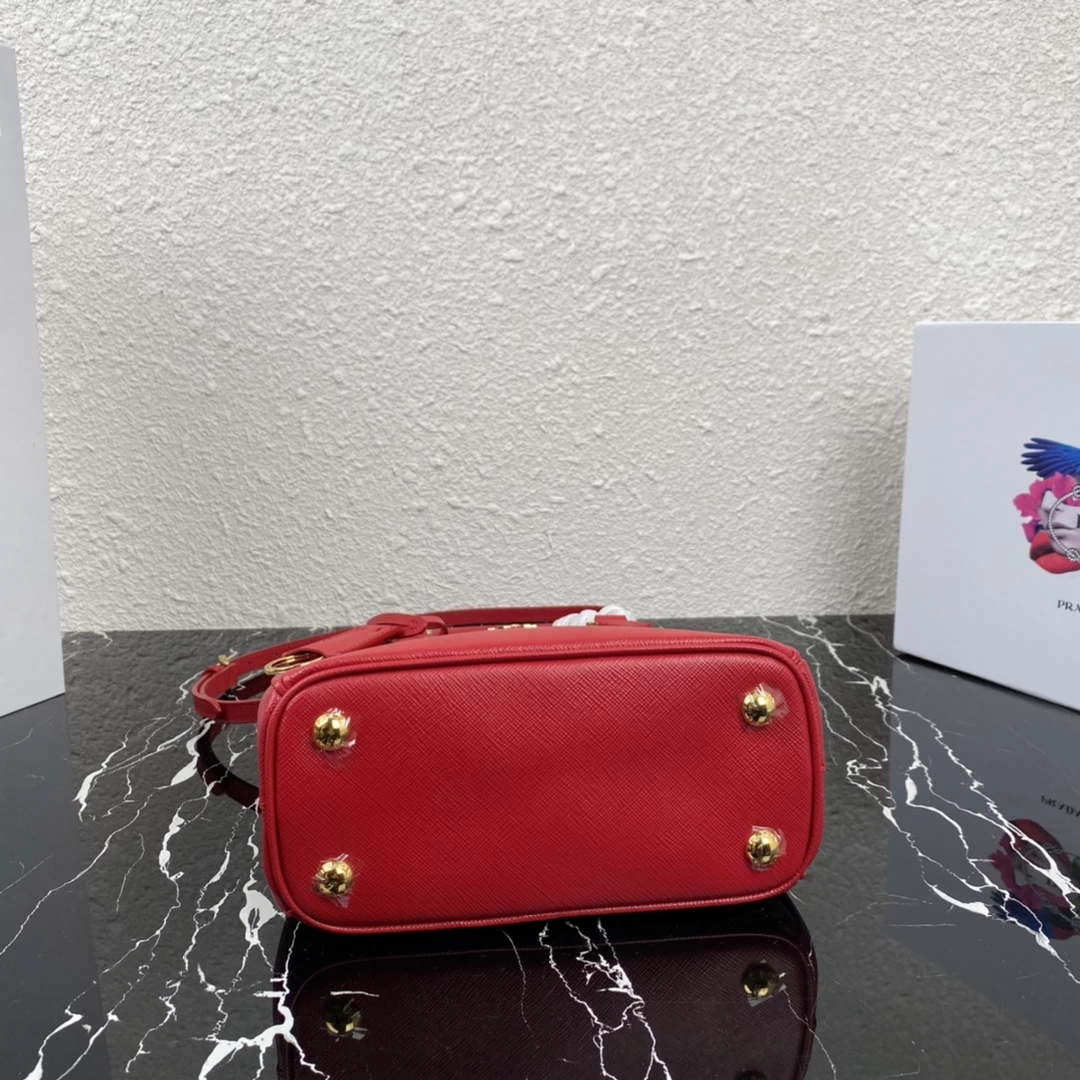Prada 1BA906 Prada Galleria Saffiano leather mini-bag Red