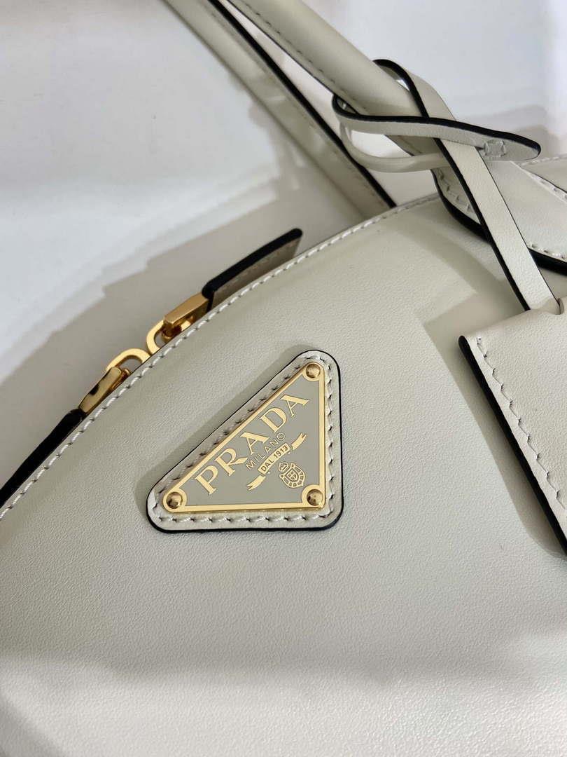 Prada 1BA427 Small leather handbag White