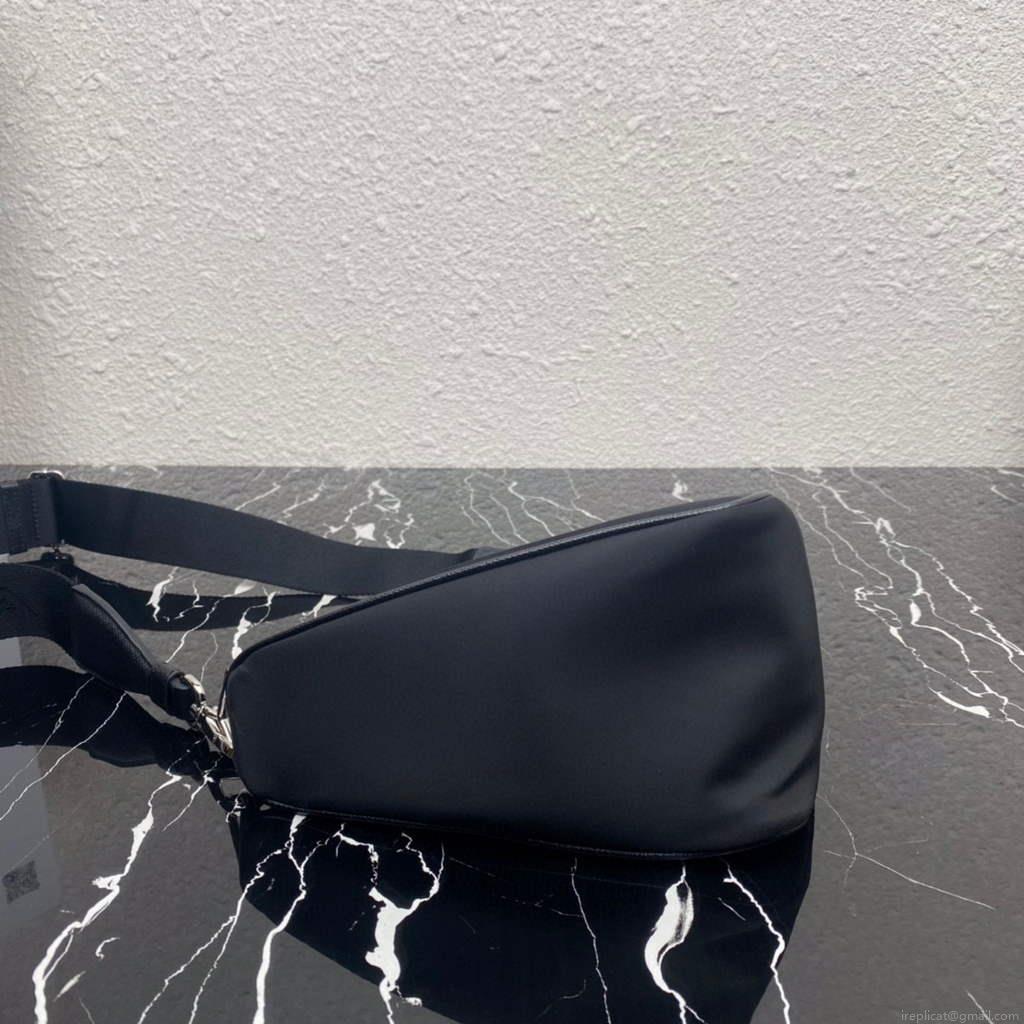 Prada Nylon Prada Triangle shoulder bag 1BH190 Black
