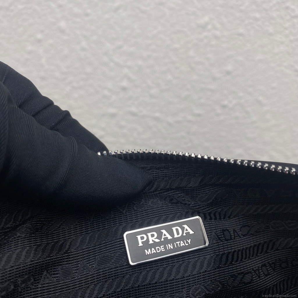 Prada Nylon Prada Triangle shoulder bag 1BH190 Black