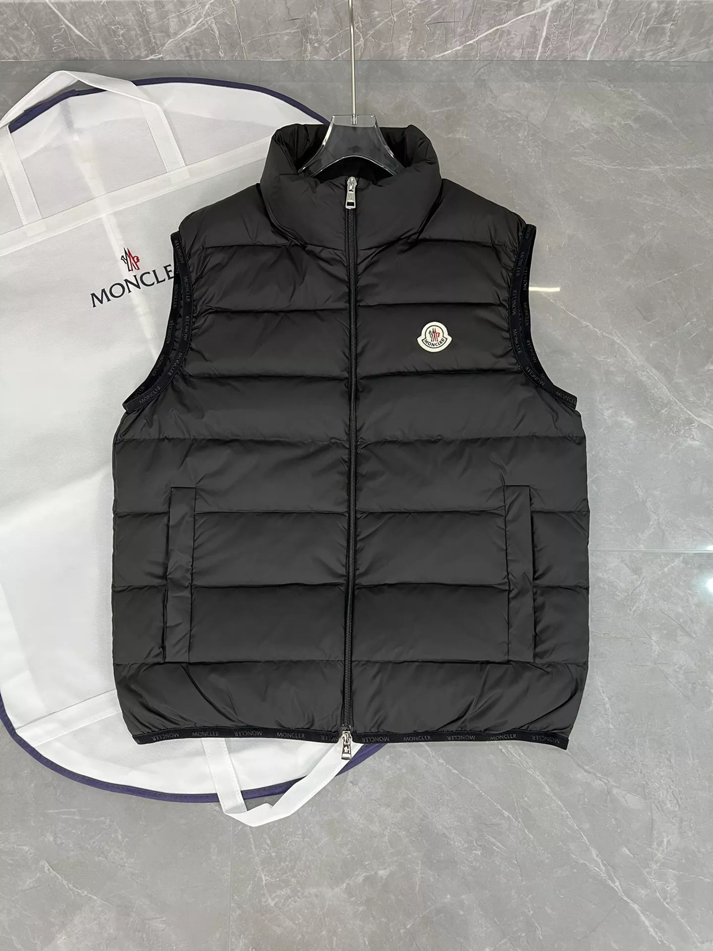 wholesale fashion Moncler Down Feather Coat Long Sleeved For Men #1359504