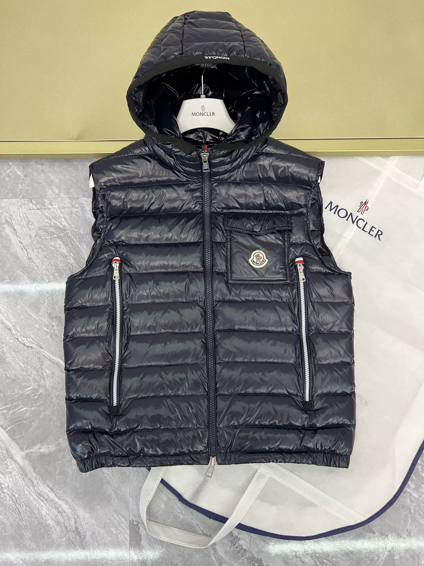 Man designer clothing Moncler Down Feather Coat Long Sleeved 35954