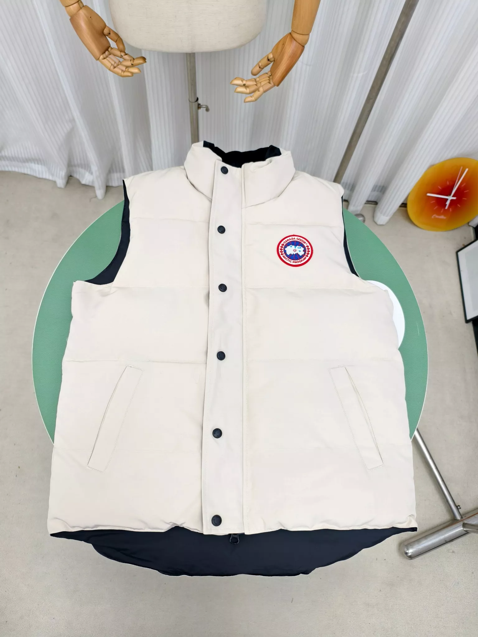 Canada Goose Down Feather Coat Sleeveless For Unisex 7361551