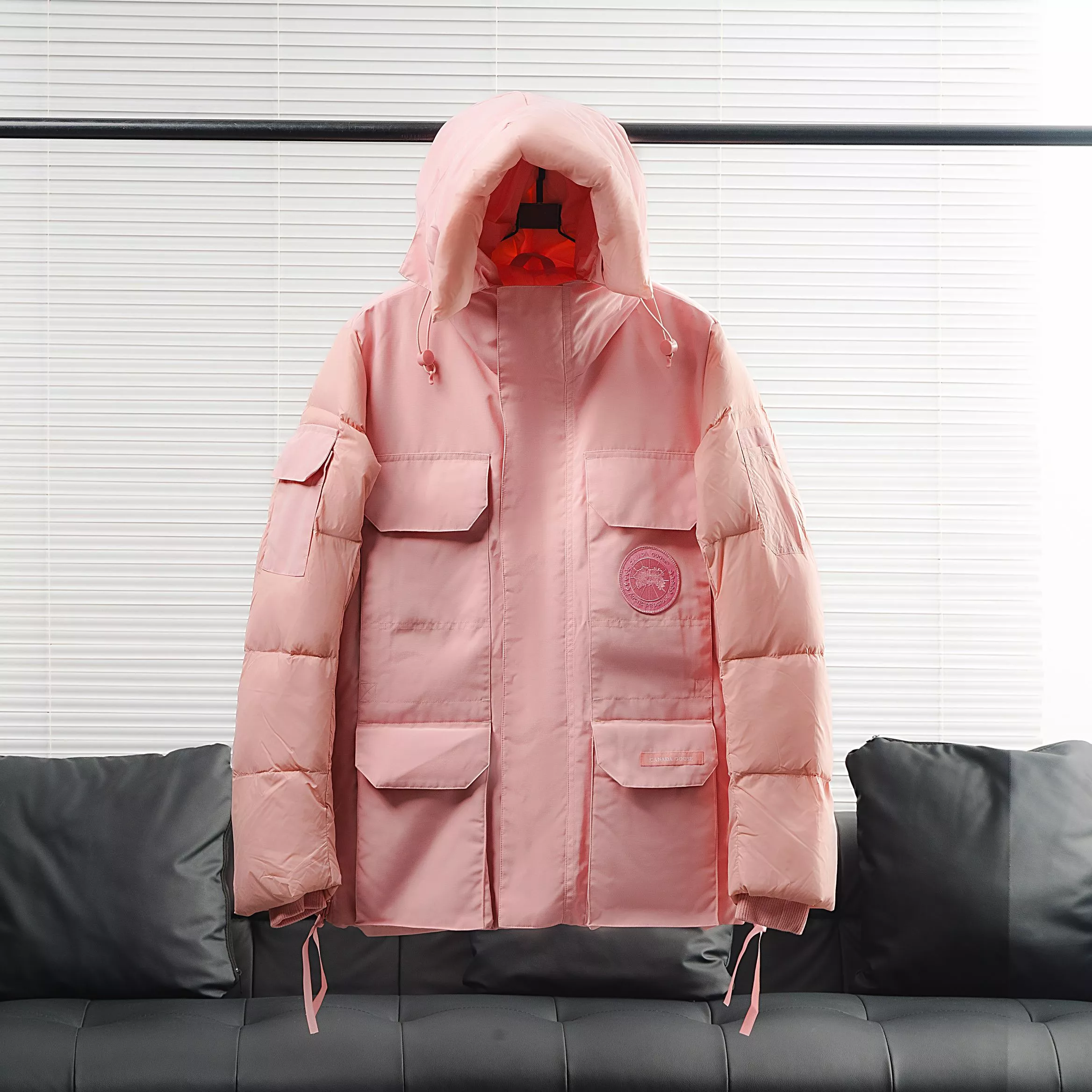 Canada Goose Man Down Feather Coat Long Sleeved 8335895