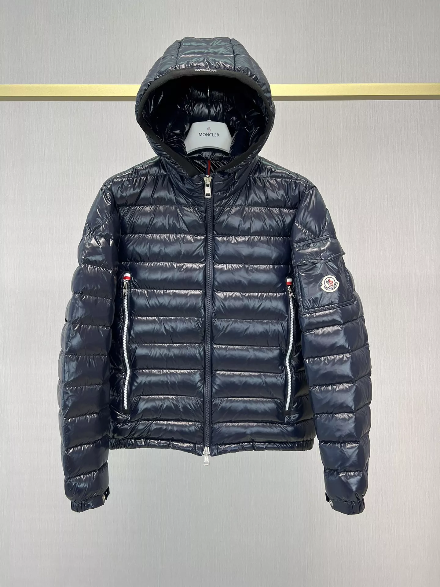 wholesale Moncler man Down Feather Coat Long Sleeved 59583