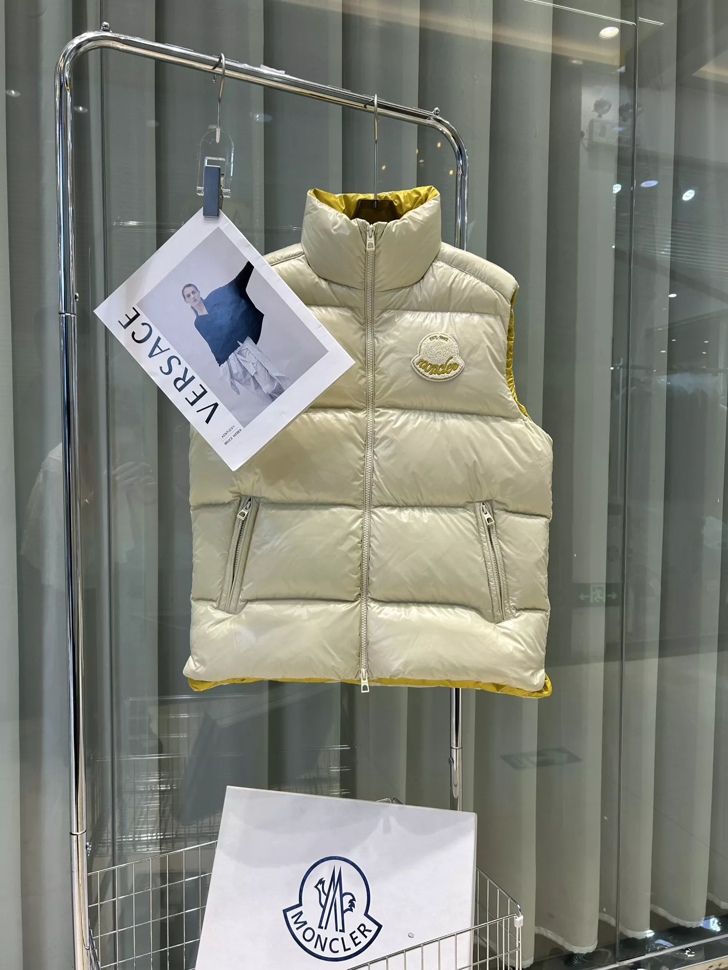 Moncler Man Down Feather Coat Sleeveless Designer Clothes 61508
