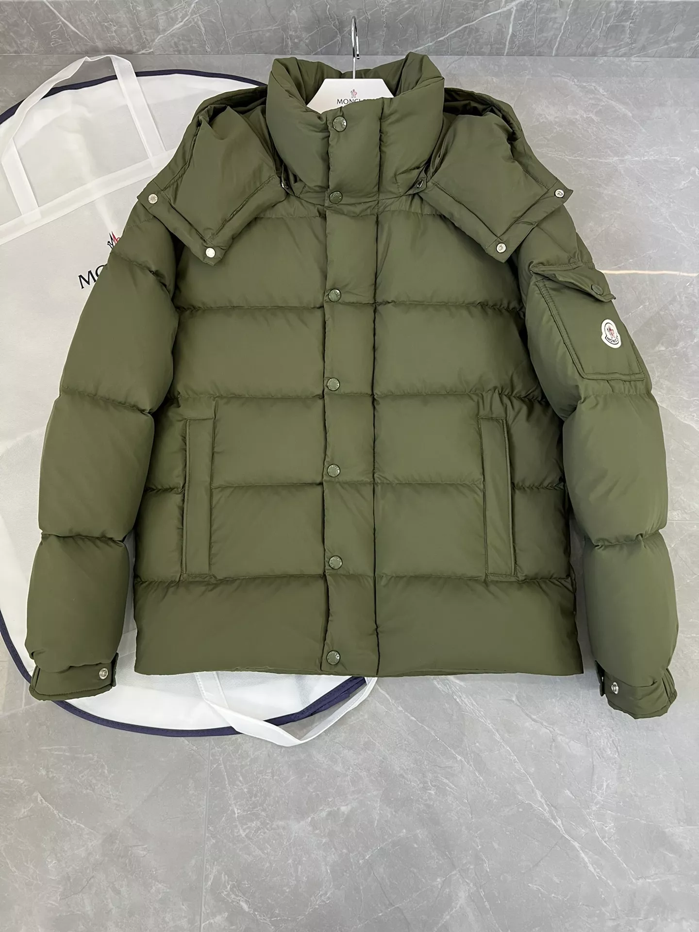 wholesale Moncler Down Feather Coat Long Sleeved For Men #1359500