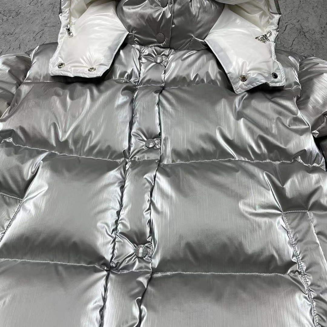 Moncler H20931C Women’s Gaou Down Jacket Silver 88622