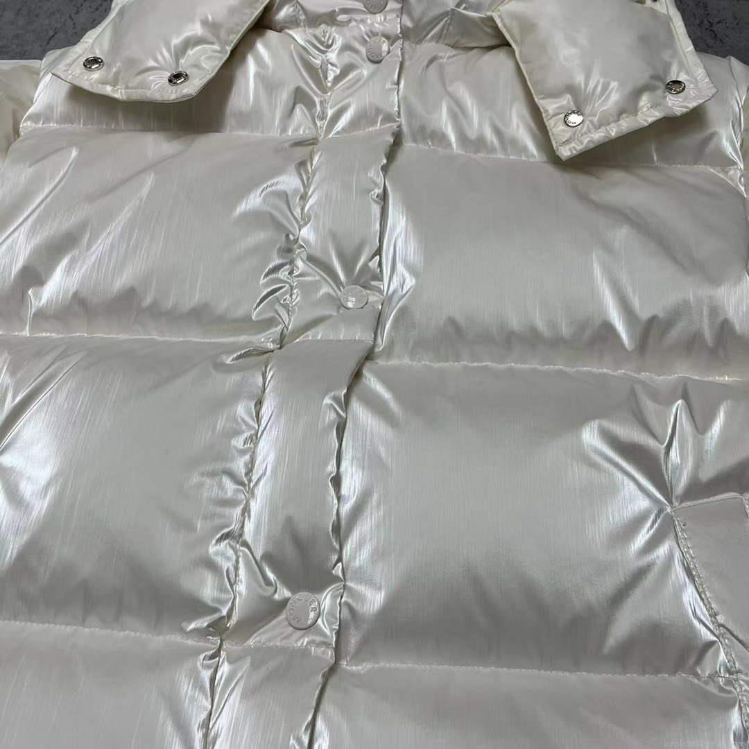 Moncler H20931C Women’s Gaou Down Jacket White 88623