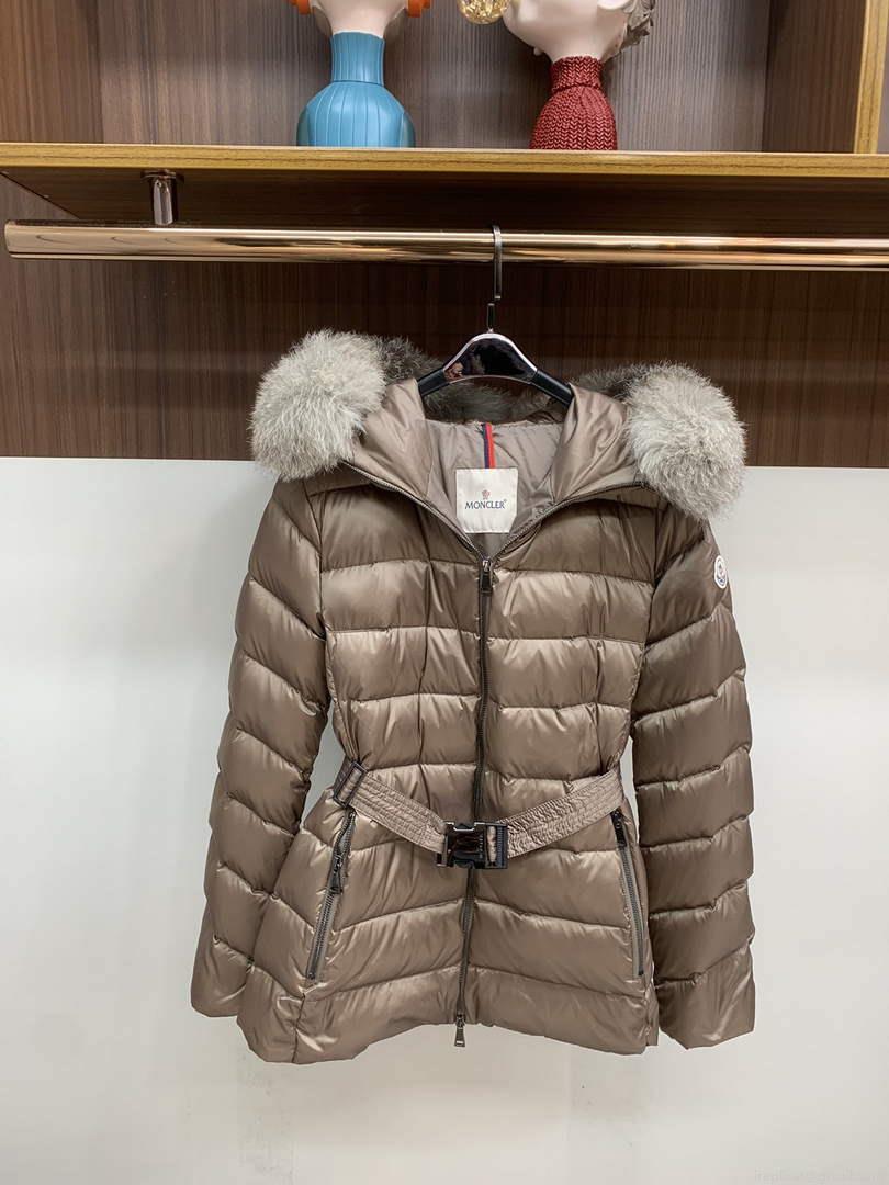 Moncler H20931A Women’s Badyf Short Down Jacket Camel 88626